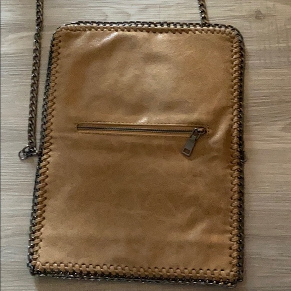 Leather cross body bag - Picture 2 of 4